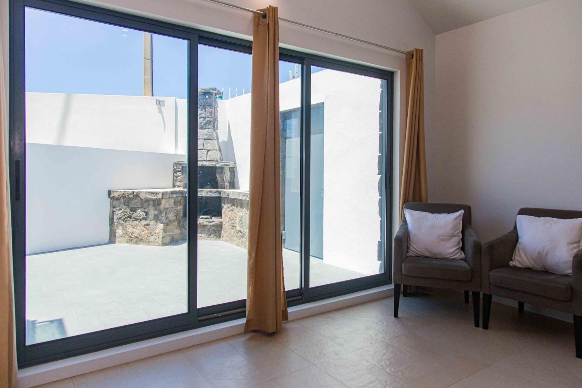 Mosteiros Beach House Exterior photo